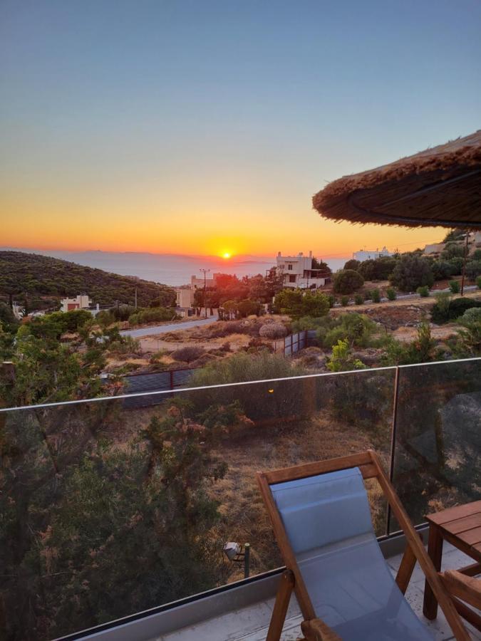 "Stergiou Luxury Apartments" Με Κοινη Πισινα Saronida Екстер'єр фото